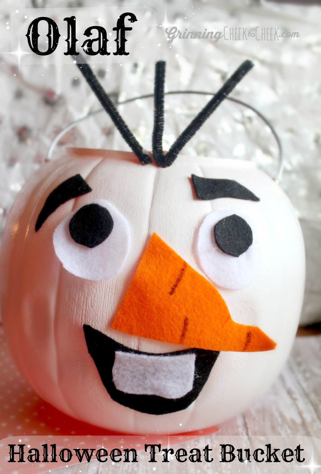 Olaf Halloween Treat Bucket #Frozen #Halloween