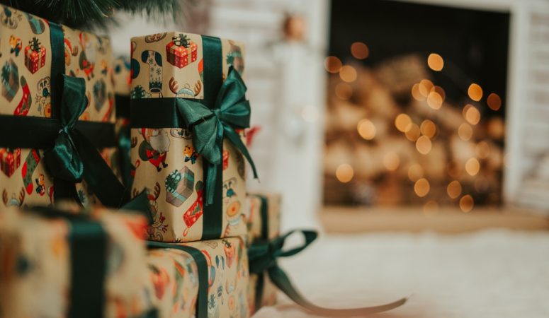 The winter holiday gifts; a unique list of gifting options